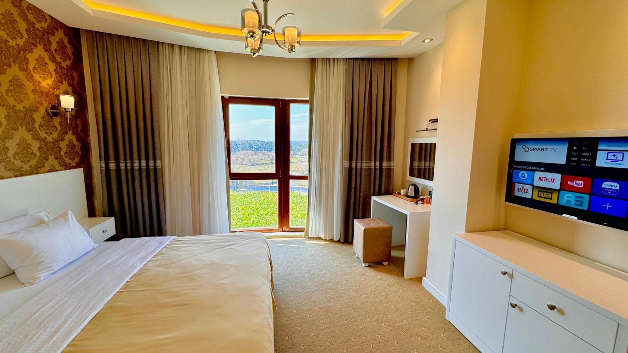 Green Roof Hotel & Spa Terkos Екстериор снимка