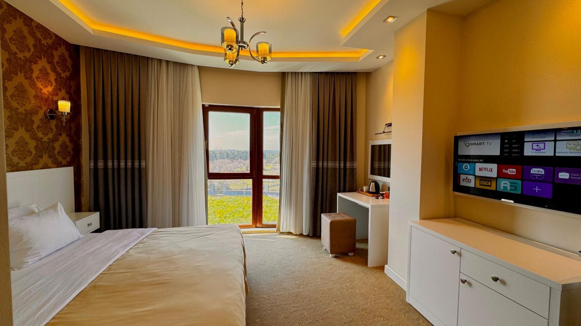 Green Roof Hotel & Spa Terkos Екстериор снимка